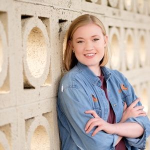 Meet your Posher, Olivia